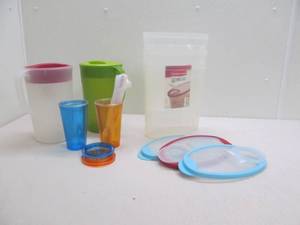 lot 200 image: Kitchenware