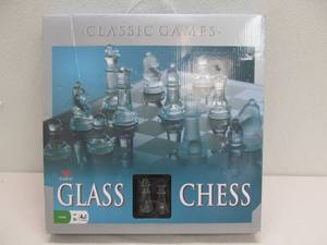 lot 202 image: Glass chess set