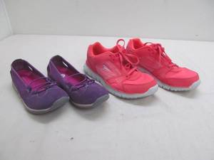 lot 210 image: Womens shoes