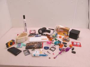 lot 294 image: Spotlight, umbrella, dice, file holder