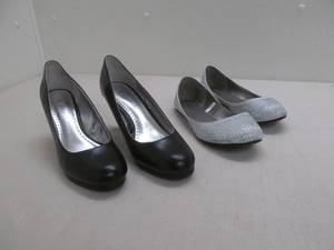 lot 351 image: High heels, flats