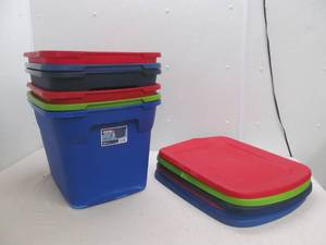 lot 374 image: Sterilite container