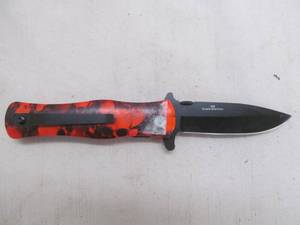 lot 386 image: knife