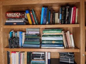 lot 242 image: Large Lot of Non-Fiction Books