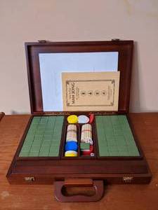 lot 219 image: Mahjong Game in Carrying Case