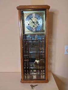 lot 239 image: Tabletop Grandfather Clock with Beveled Glass