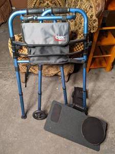 lot 318 image: Carex Walker and Humanscale Keyboard Tray
