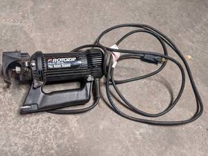 lot 339 image: RotoZip 120V Spiral Saw