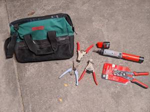 lot 340 image: Wireless Soldering Iron and Wire Stripping Tools
