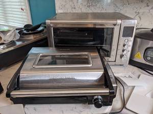 lot 114 image: Stainless Steel Toaster Oven & Panini Press