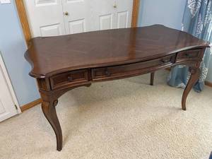 lot 135 image: Elegant Wood Table with Parquet Top