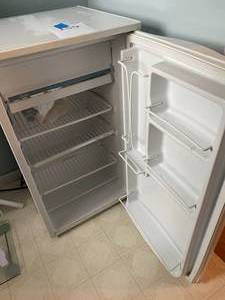 lot 159 image: White Mini Fridge