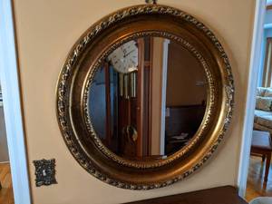 lot 15 image: Rounded Mirror with Faux Gilded Frame