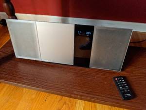 lot 49 image: Panasonic CD Player with Remote