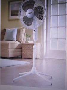 Comfort Zone 16 Oscillating Pedest...
