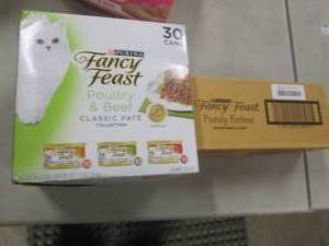 30 pk Fancy Feast Cans, 10 pk Tubs...
