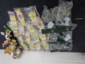 Lot of Xmas Ornaments...