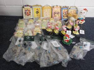 Lot of Xmas Ornaments...