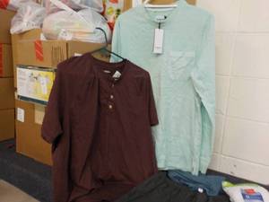 Mens Tops, T-shirts, and Hair Brus...