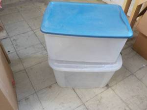 2 Storage Tubs with Lids one is da...