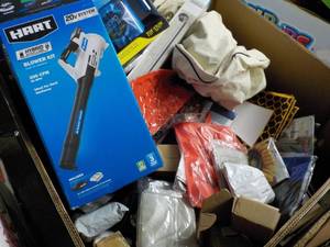 Pallet from Major Retailer with ove...