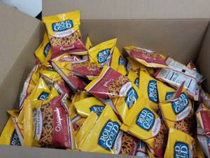 Case of 104 Bags Rold Gold Heartzel...