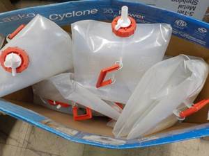 10 - 5 Gallon Reliance Plastic Wate...