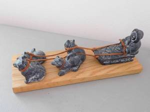 lot 49 image: Stone Carved 11 Dog Sled