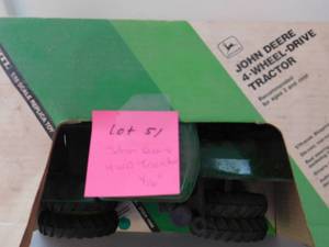 lot 51 image: John Deere 4WD 116 Tractor
