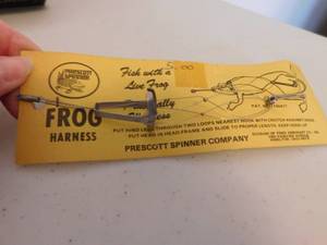 lot 180 image: 8 - Frog Harness