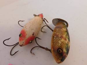 lot 204 image: 2 - Crab Wiggles Lures