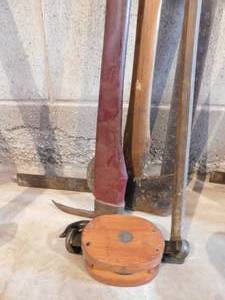lot 277 image: Wood Pulley & Misc. Items