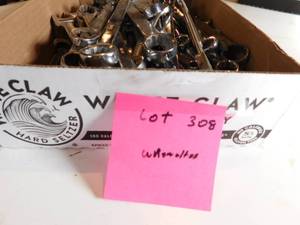 lot 308 image: Wrenches