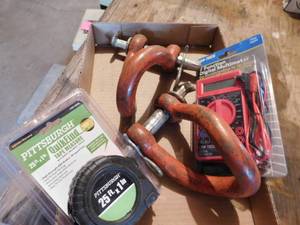 lot 335 image: Hooks & Misc. Items