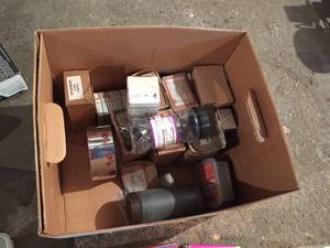 lot 4 image: Lot of Assorted Nails and Screws