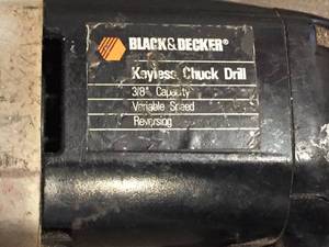 lot 71 image: Black And Decker Drill