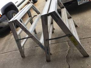 lot 92 image: Pair of Keller Metal Saw Horses