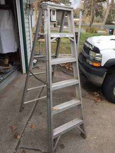 lot 95 image: 6 Foot Aluminum Ladder