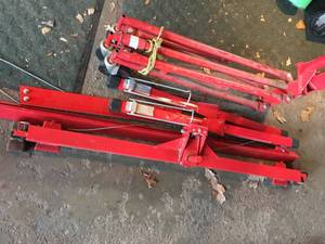 lot 113 image: Sheetrock Lift Tool