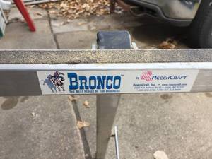 lot 114 image: Bronco Sheetrock Stairs Tool