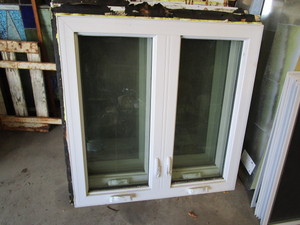 (4) Used Windows 40 12x40 34