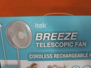 (New) Itek Breeze CordlessRechargeable Telescoping Fan