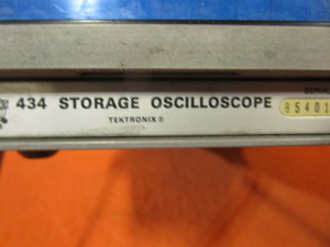 Tektronix 434 Storage Oscilloscope