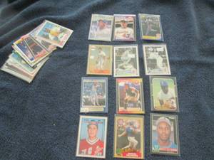 30 Baseball Rookie Cards...