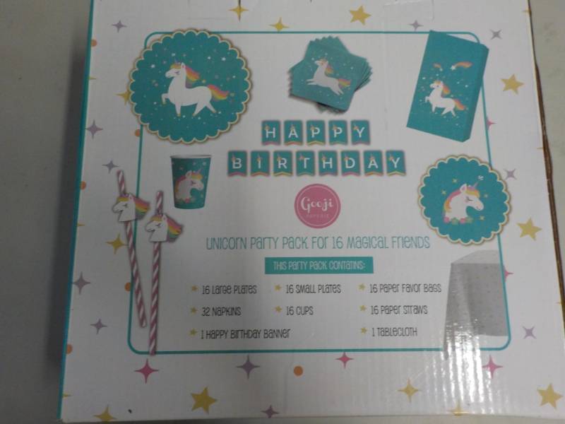 Unicorn Party Pack for 16 Magical F...