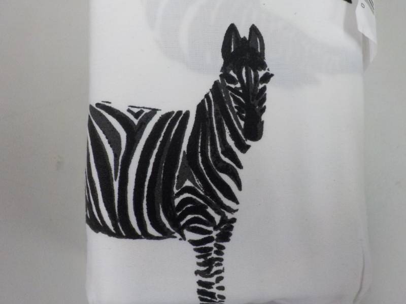 Opalhouse Zebra King Size Pillow Ca...