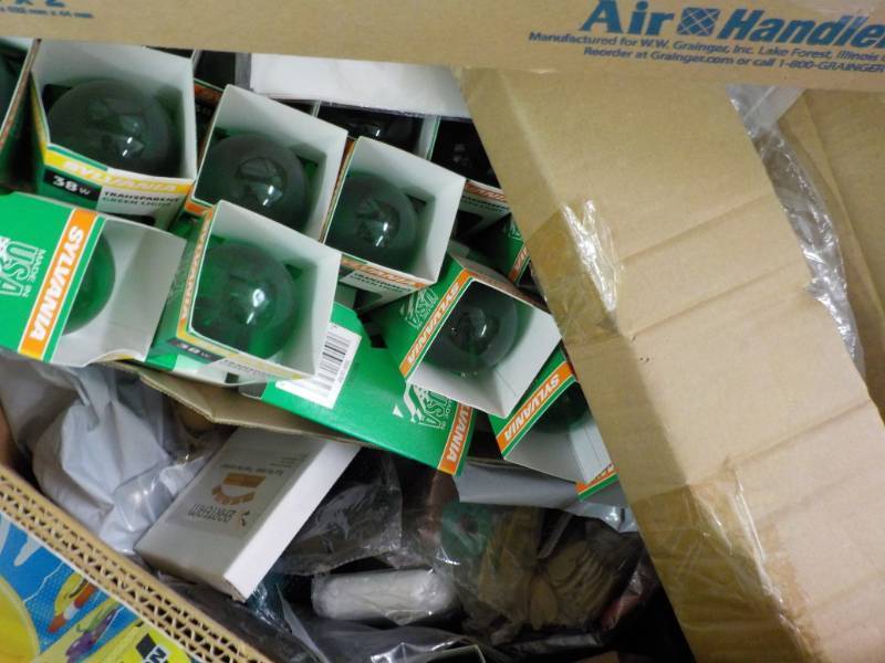 Pallet of Major Retailers Overstock...