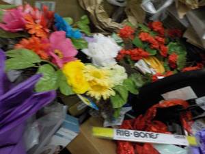 Pallet of Major Retailers Overstock- lots of value, bring boxes or totes to load