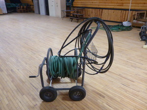 lot 17 image: Hose Reel on Cart