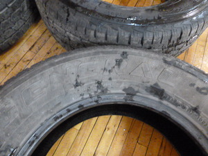 lot 75 image: Set of 4 Tires